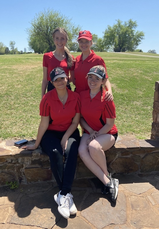 22 Girls Golf Regionals